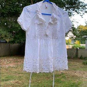 Adorable vintage look.. feminine ... smock top